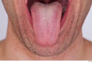 Serban tongue 0001.jpg